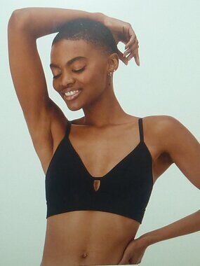 Women’s Hanes MHOT10 SuperSoft Viscose from Bamboo Black Bra L New With Tags